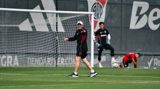 Chacho Coudet debuta en River este jueves.
