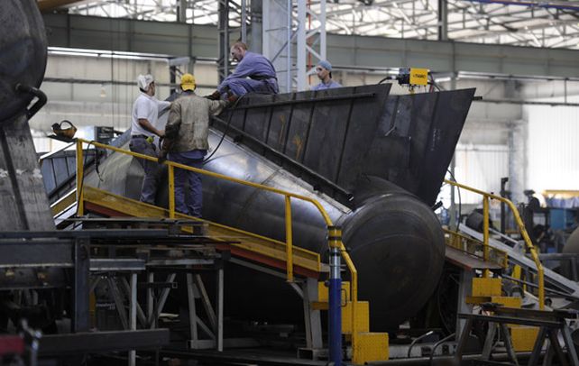 Actividad económica. La industria manufacturera cayó 2