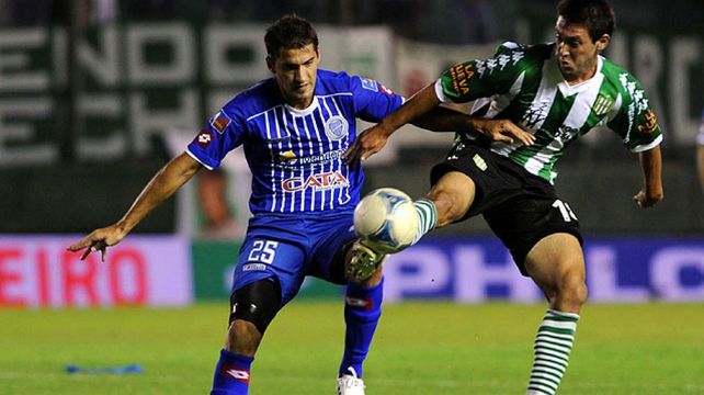 Godoy Cruz busca quedar a un punto de Boca