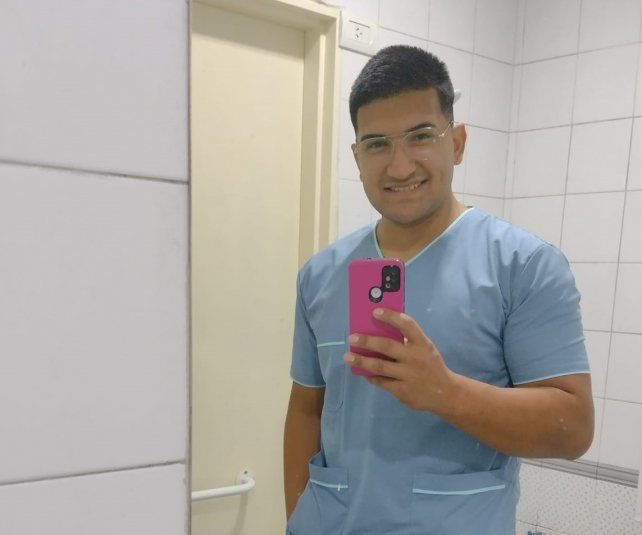 Valentín Di Monte, de 22 años, murió al ser atropellado por un móvil policial. Valentín Di Monte, de 22 años, murió al ser atropellado por un móvil policial.