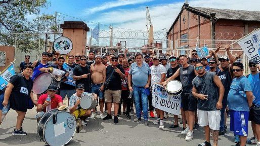 Conflicto portuario en Entre Ríos pone a todos los puertos del país al borde de un paro nacional