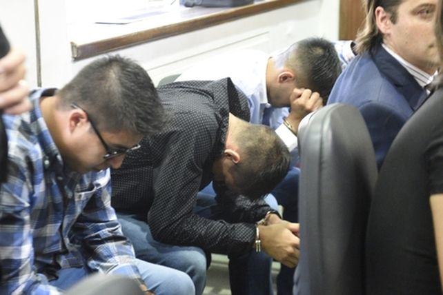 cabizbajos. Los agentes de la Policía de Acción Táctica acusados por la muerte de Jonatan Herrera.