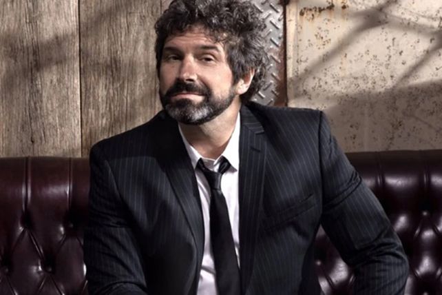 Iván Noble irónico en redes sociales sobre las colas de los jubilados