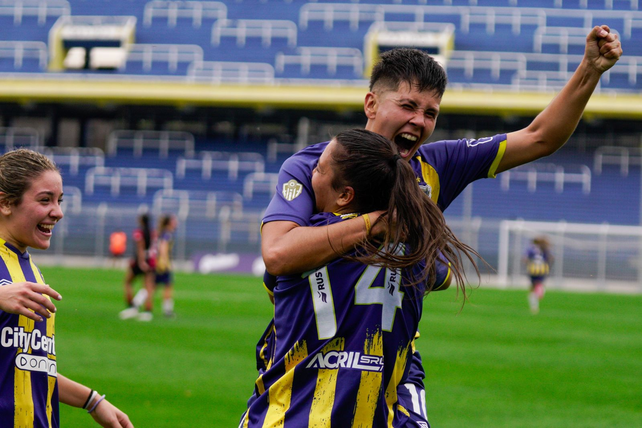 Central anotó el segundo gol por intermedio de Daiana Gómez