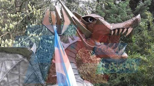 Una caja fuerte dentro de un dragón, en la casa de un ex funcionario de Scioli