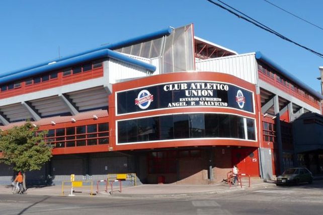 Aprobaron la instalación de reductores de velocidad frente al Club Unión
