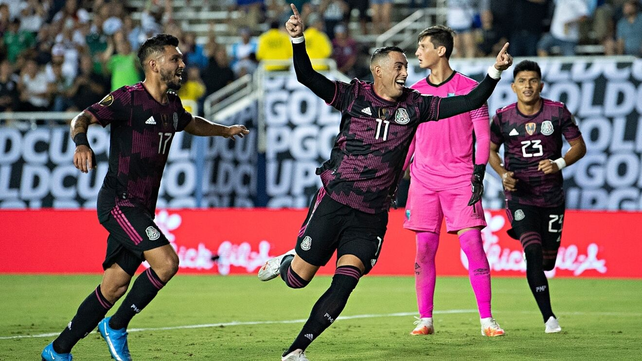 México venció a Guatemala con un doblete de Funes Mori
