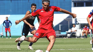 Tigre batió a Racing en el Cilindro con un doblete de Magnín