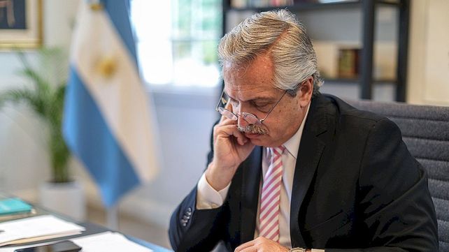 El presidente Alberto Fernández continúa preocupado por la pandemia.&nbsp;