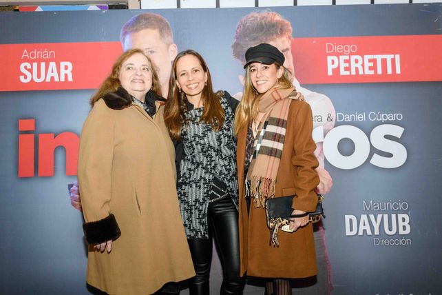 Sara Teruggi, Paola Acevedo y Claudia Chacón.