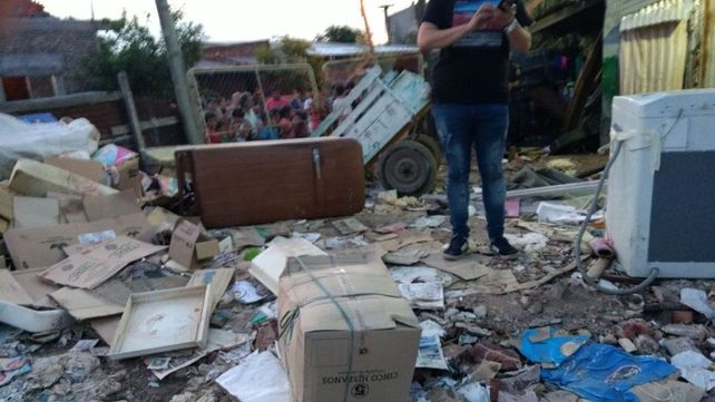 Macabro hallazgo de dos nenes muertos en una vieja heladera