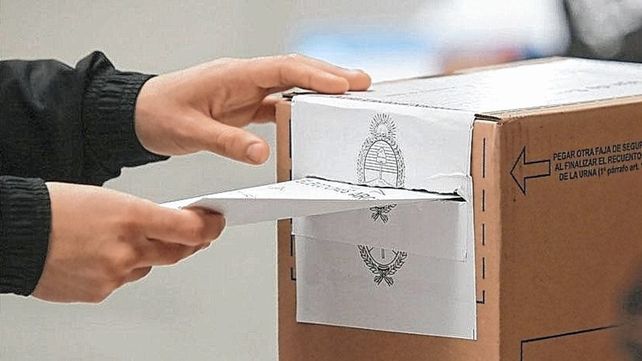 Para las Paso recomiendan cerrar el sobre metiendo la solapa dentro y no utilizar saliva