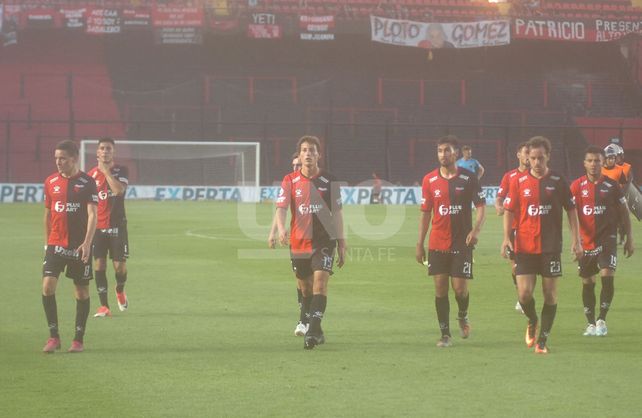 Colón y un fixture muy duro con nuevo entrenador