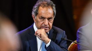 El secretario de Turismo, Ambiente y Deportes de la Nación, Daniel Scioli, le salió al cruce a las críticas que le hacen desde el PJ.&nbsp;