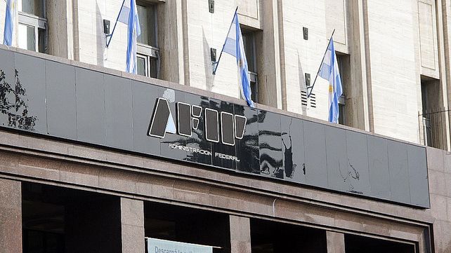 Nuevos plazos para presentación de IVA y Ganancias para empresas