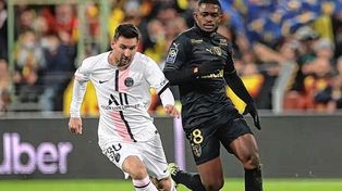El PSG rescató un punto sobre la hora en su visita a Lens