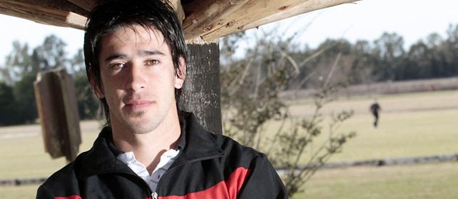 Newell’s realizó el trámite administrativo y solicitó en la AFA la aplicación del artículo 225 para habilitar al suspendido Pablo Pérez. (Foto: Héctor Río)