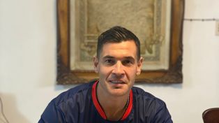 Puso la firma. Milton Caraglio es el primer refuerzo del equipo dirigido por Ariel Cuffaro Russo.