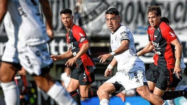Colón empató con All Boys.
