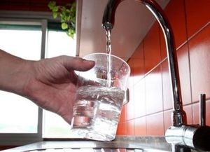Este martes habrá menos presión de agua en una zona del microcentro