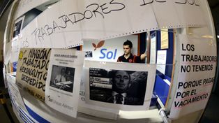 Trabajadores de Sol acampan en Aeroparque a la espera de una solución al conflicto