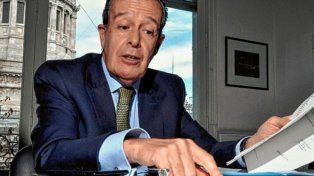 OLMOS GAONA. “Unos le tiran la pelota a otros”, dice el hijo del patriota que desnudó el fraude.