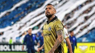 Arturo Vidal, molesto por no ser convocado.