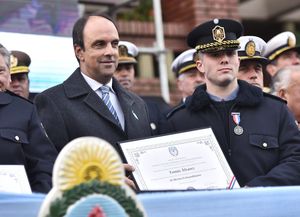 Corral dijo que las fechas patrias invitan a pensar en un mejor futuro