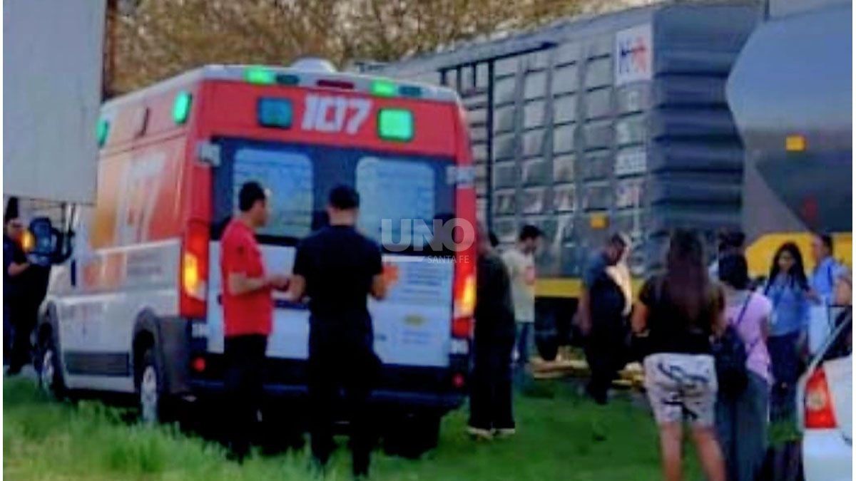 San Lorenzo: un hombre murió tras ser embestido por un tren en un paso ...