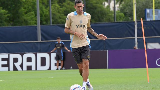 Angel Di María prepara su último partido y alrededor se tejen versiones