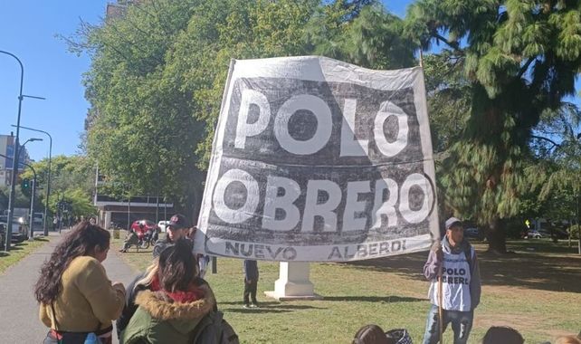 El Polo obrero marchó y tenía previsto acampar en la plaza San Martín.