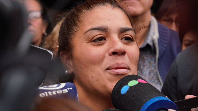 De 43 años, Roldán tenía dos hijos de 9 y 11 que lo siguen llorando junto con su esposa Belén