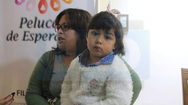 El pelo crece y el amor se multiplica con Pelucas de Esperanza