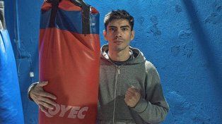 Daniel Aquino en la previa de la pelea.