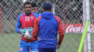 Sebastián Moyano será titular en el Clásico