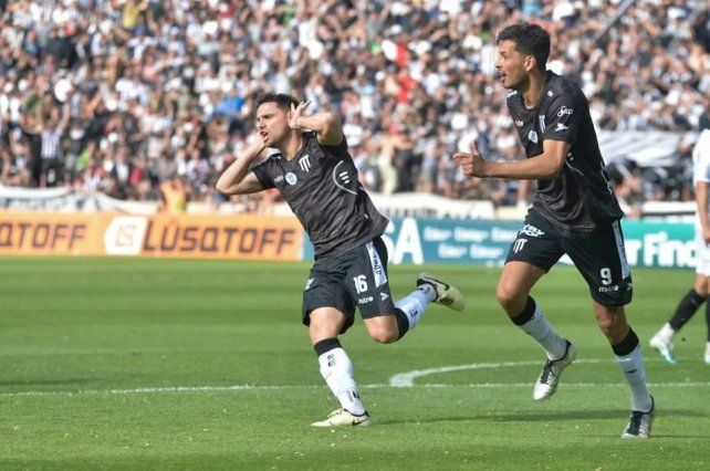 Gimnasia (M) le ganó a Defensores de Belgrano y jugará la final por el ascenso a Primera