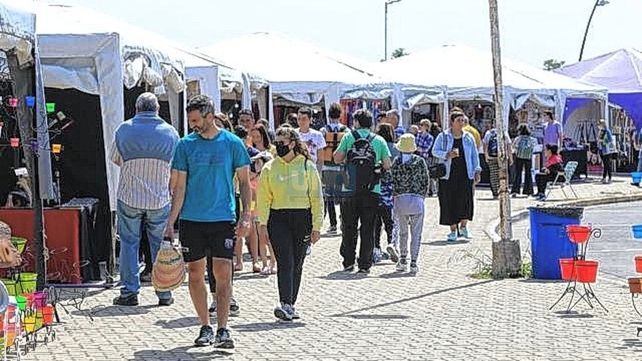FERIA DE EMPRENDEDORES. Actividades y agenda cultural en vacaciones de invierno