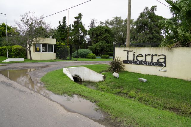 Tierra de Sueños II. “Había una casa con el pozo ciego a cielo abierto y sin luz que la alquilaban igual porque tiene pileta”