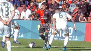Farías armó su equipo ideal del fútbol argentino