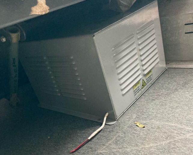 Ceres: secuestran en un micro 25 kilos de cocaína escondidos en cajas metálicas