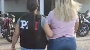 Nazarena Panseri al ser detenida por efectivos de la PDI.