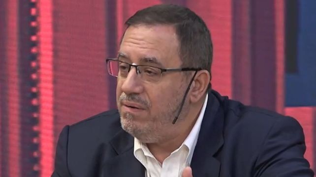 Carlos Maslatón aportó nuevos datos sobre la denuncia que pesa sobre Javier Milei en relación a la supuesta venta de candidaturas en La Libertad Avanza.