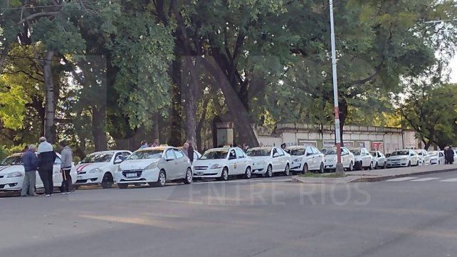 Los choferes de Uber y DiDi son ilegales en Paraná