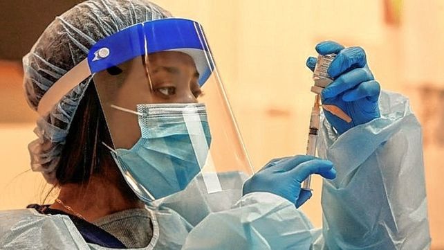 Las vacunas redujeron la mortandad por Covid en Argentina