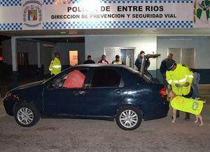 Juzgarán a dos hombres por llevar droga a Buenos Aires