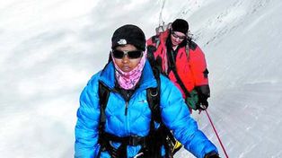Una chica india de 13 años logró escalar el Everest