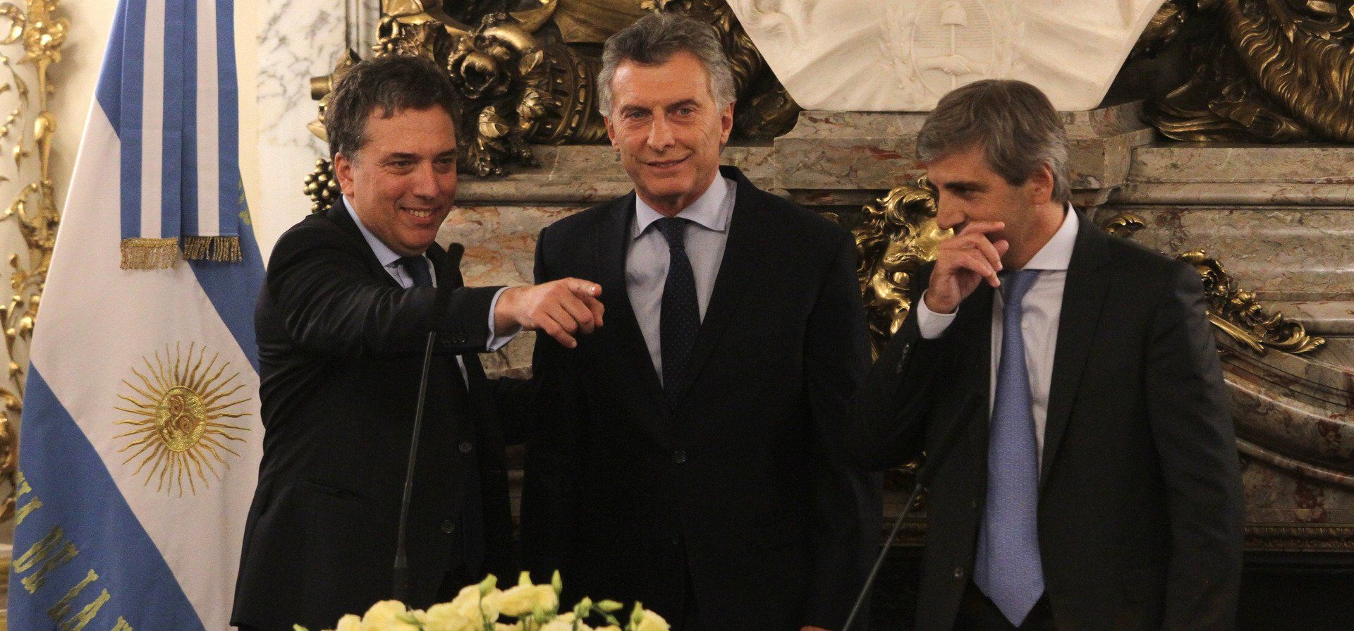 Deuda externa: la falta de dólares y el mandato exportador