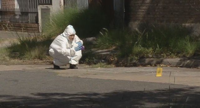 Una nena de 12 años recibió una bala perdida en la cabeza en Morón