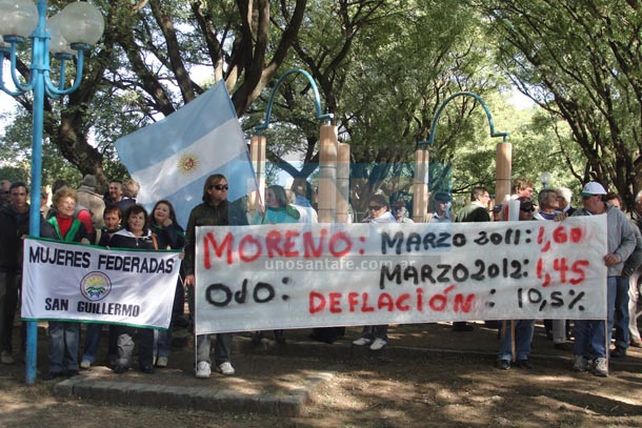 Con críticas al gobierno, tamberos protestaron por el precio de la leche