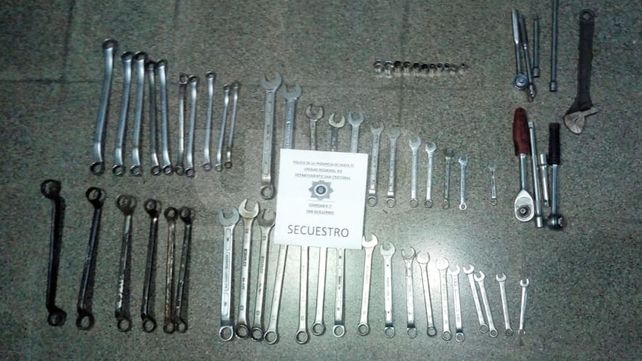 Detuvieron a un ladrón que robó dos talleres mecánicos en San Guillermo
